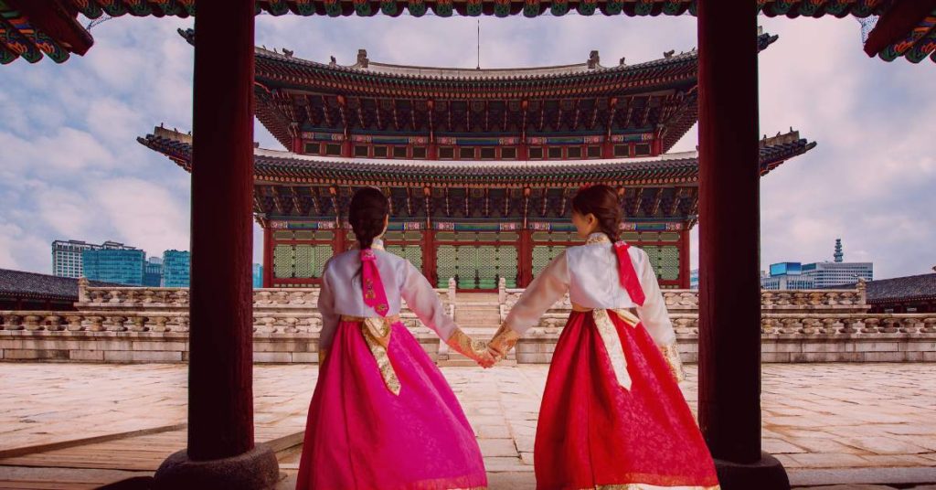 Korean culture and dress