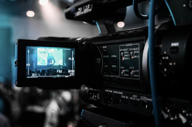 Jo Jung-suk Eyes Lead Role in New Drama "Paper Man"